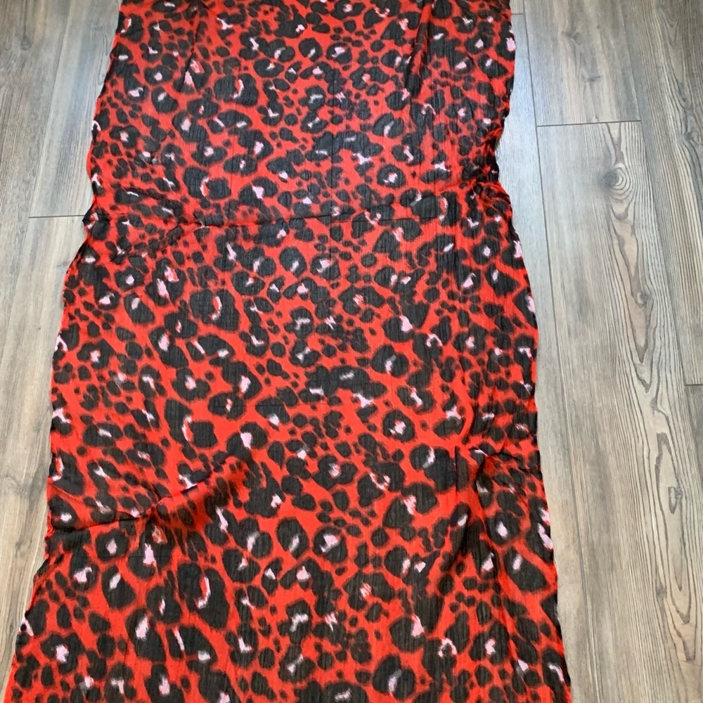 Leopard Print Red Scarf - Picture 3 of 6